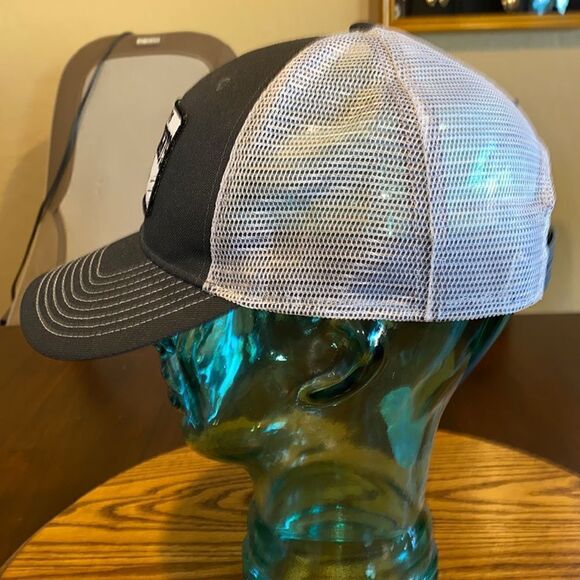 Las Vegas Golden Knights SnapBack Mesh Truckers Cap - Picture 4 of 8